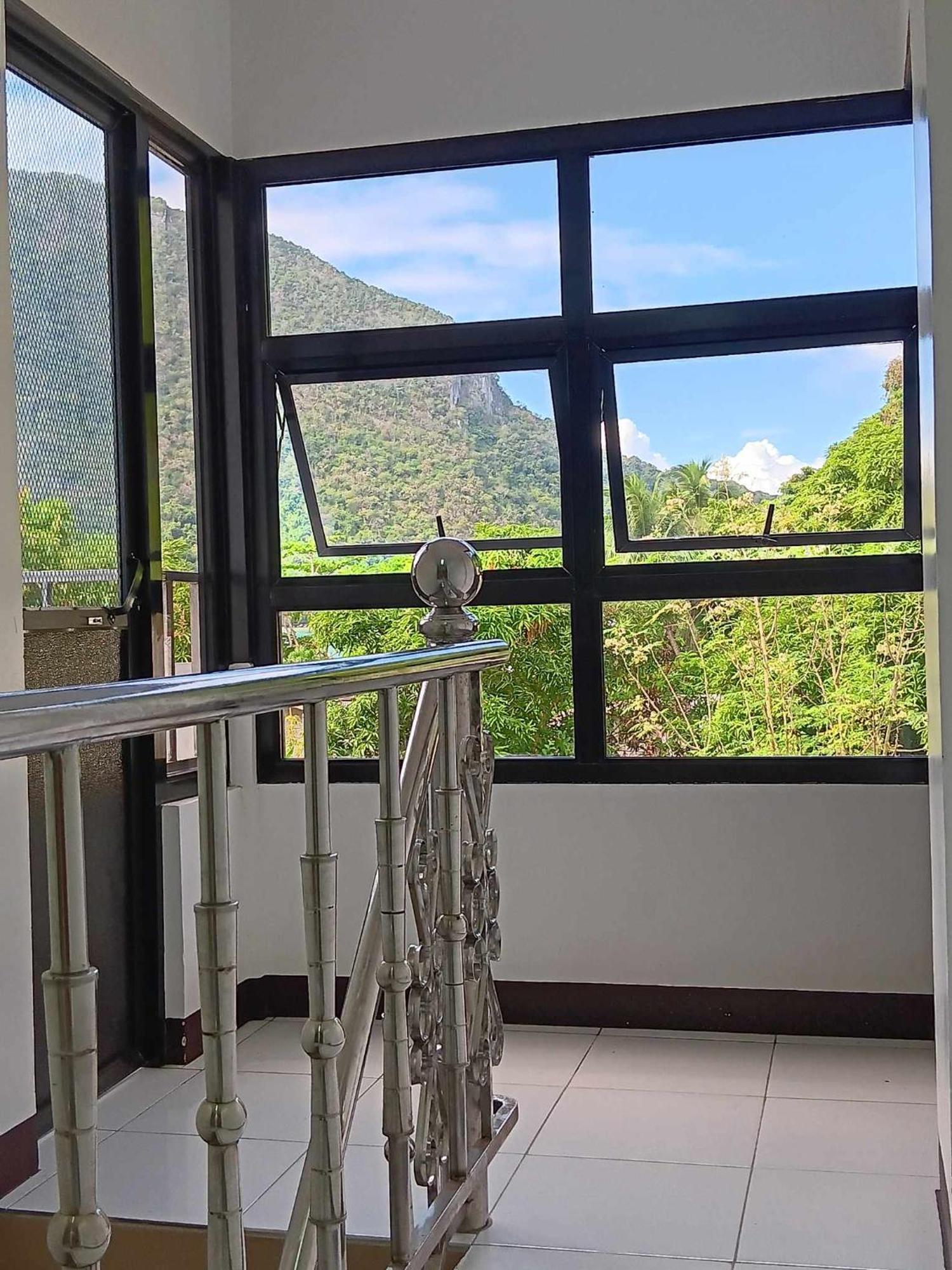 Forest Bay Inn El Nido Exterior photo